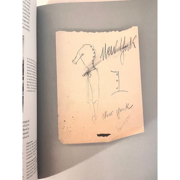 Christian Dior: Designer of Dreams by Florence Müller, Anne Pasternak - Picture 13 of 16